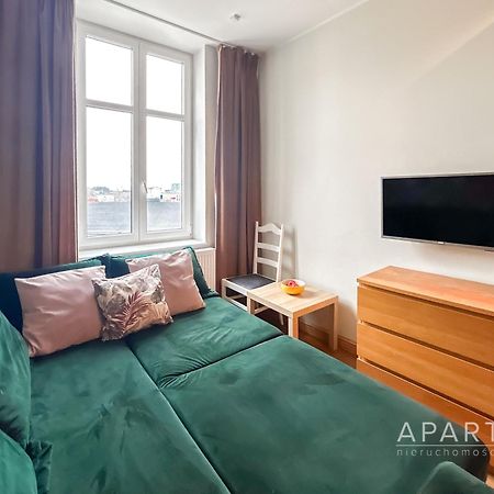Biskupia Central Apartment Kawalerka グダニスク エクステリア 写真